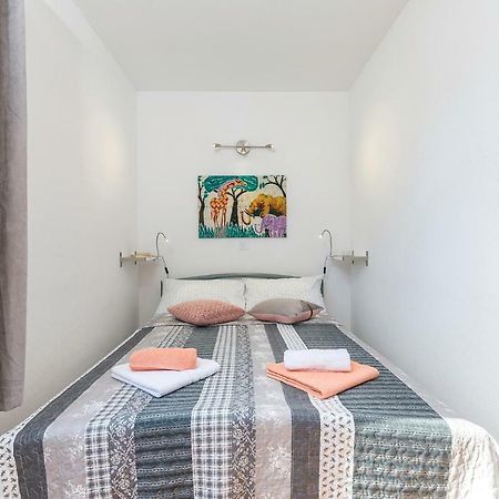 Apartment Sara Rovinj Luaran gambar