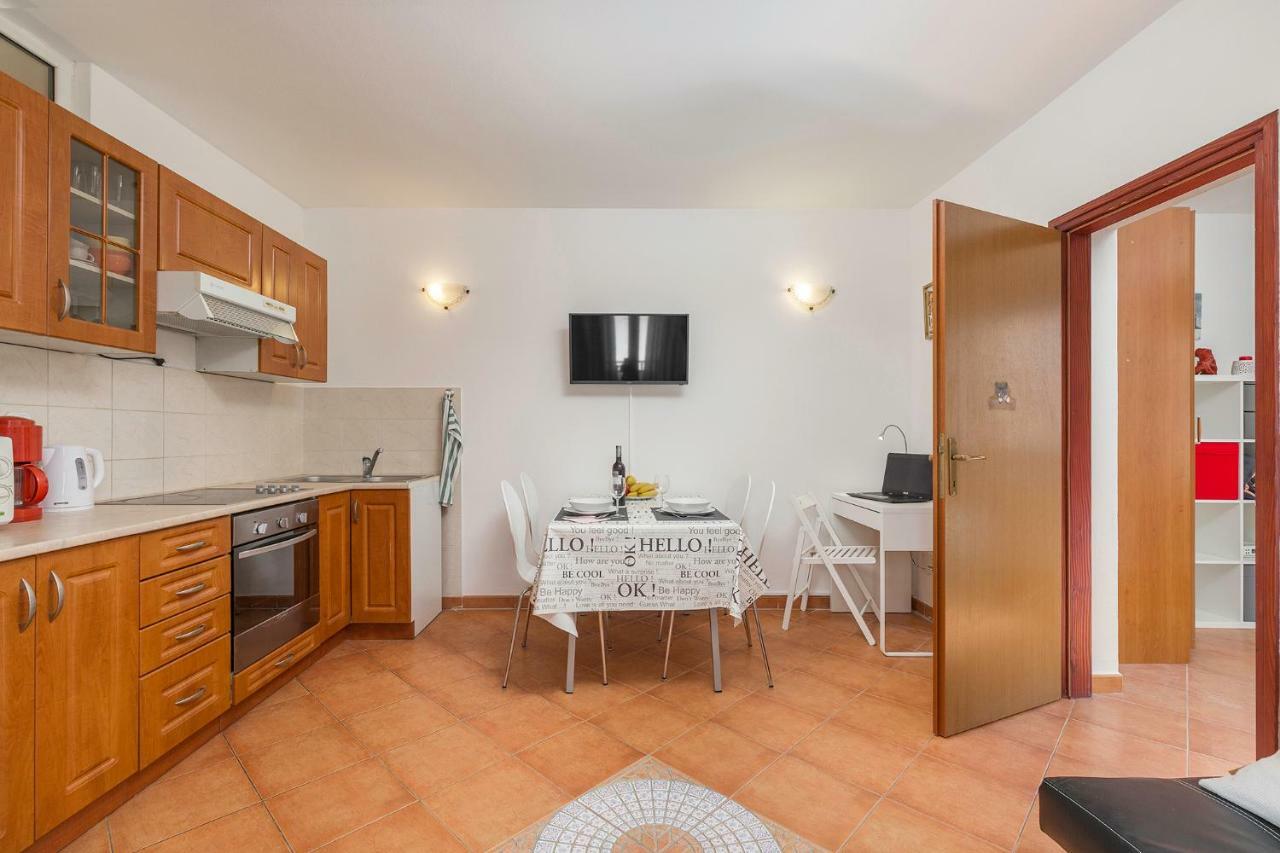 Apartment Sara Rovinj Luaran gambar